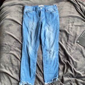 blue skinny jeans